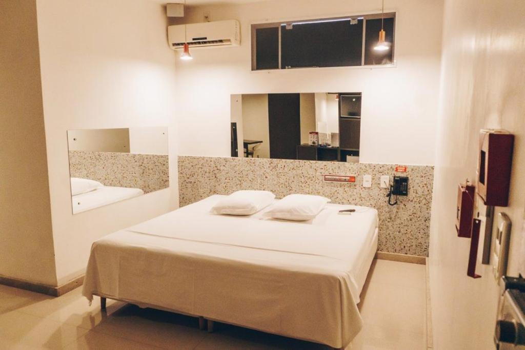 Champagne By Drops Love hotel